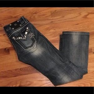 SOLD 🛑 Miss Me Jeans